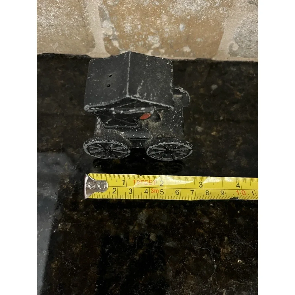 VINTAGE CAST IRON BUGGY / CAR 3